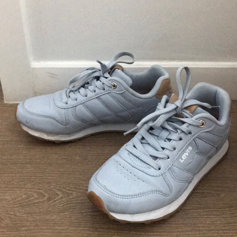 Levi’s Tessa women’s shoe size 7